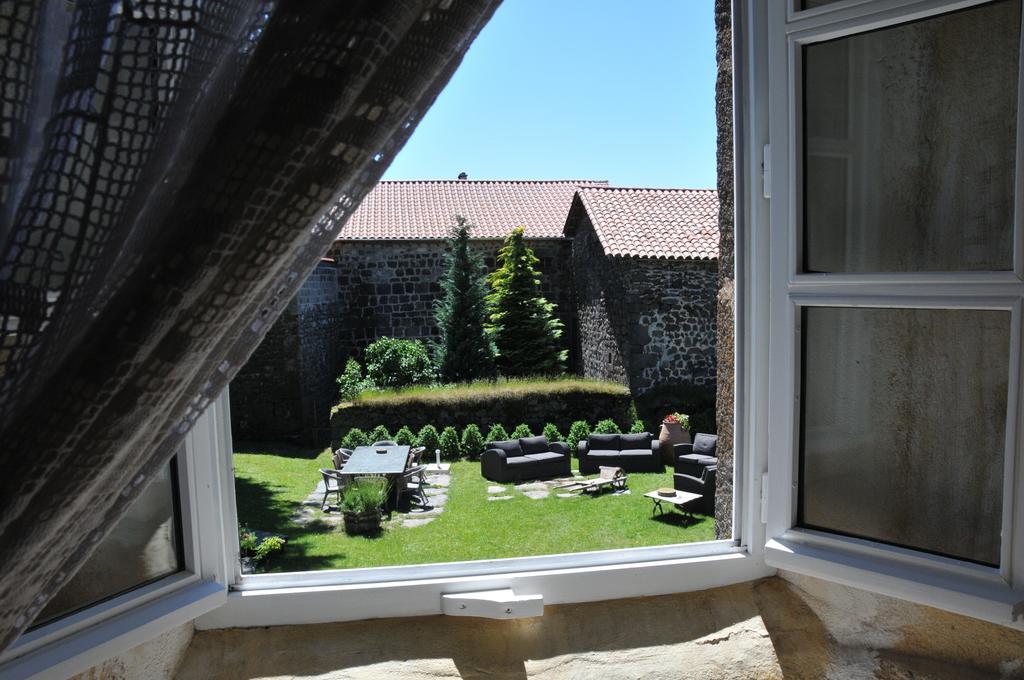 Bed and Breakfast Le Potala Le Bouchet-Saint-Nicolas Экстерьер фото